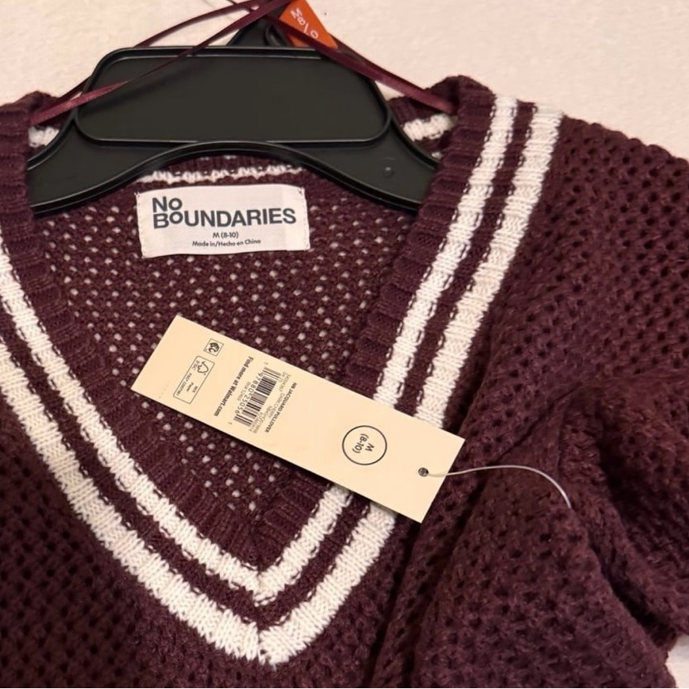 No Boundaries Women’s Jacquard Pullover - Picture 5 of 6